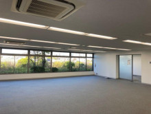 オフィス室内参考画像