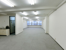 オフィス室内参考画像