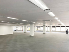 オフィス室内参考画像