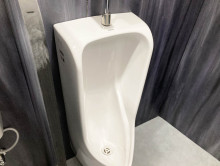 男性用トイレ