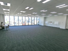 オフィス室内参考画像