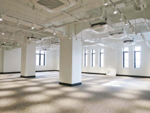 オフィス室内参考画像