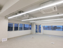 オフィス室内参考画像