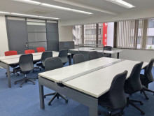 オフィス室内参考画像