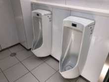 男性用トイレ
