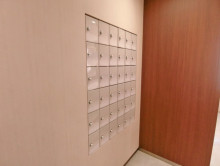 女性用トイレ専用小物入れ