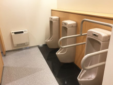男性用トイレ