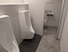 男性用トイレ
