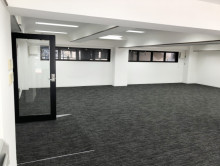 オフィス室内参考画像