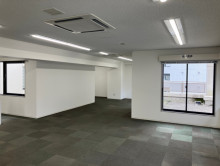 オフィス室内参考画像