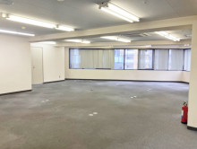 オフィス室内参考画像