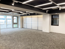 オフィス室内参考画像