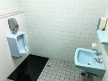 男性用トイレ