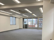 オフィス室内参考画像