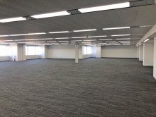 オフィス室内参考画像