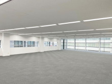 オフィス室内参考画像