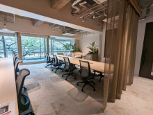 オフィス室内参考画像