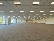 オフィス室内参考画像（2階・233坪）