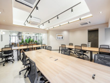 オフィス室内参考画像