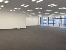 オフィス室内参考画像