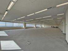 オフィス室内参考画像（16階・約139坪）