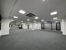 オフィス室内参考画像