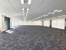 オフィス室内参考画像