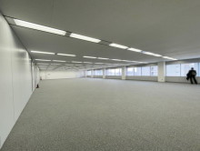 オフィス室内参考画像(10階・約131坪)