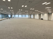 オフィス室内参考画像