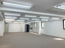 オフィス室内参考画像