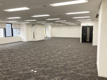 オフィス室内参考画像