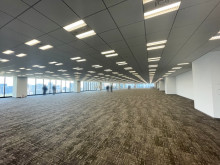 オフィス室内参考画像