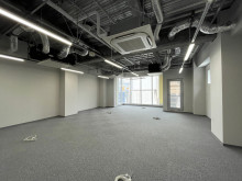 オフィス室内参考画像