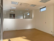 オフィス室内参考画像