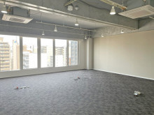 オフィス室内参考画像