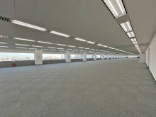 奥行きのあるフロア