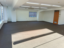 オフィス室内参考画像