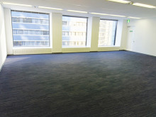 オフィス室内参考画像