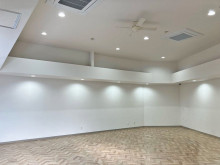 貸室奥側から見た室内