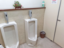 男性用トイレ