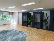 明るい室内空間