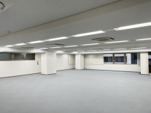 オフィス室内参考画像