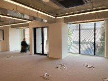 オフィス室内参考画像