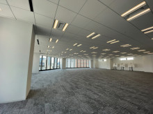 オフィス室内参考画像（13階・約110坪）