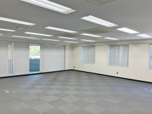 オフィス室内参考画像