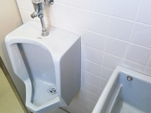 男性用トイレ