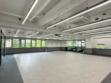 オフィス室内参考画像