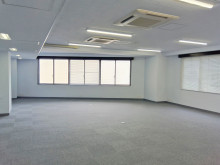 オフィス室内参考画像