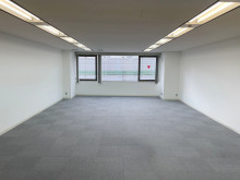 オフィス室内参考画像