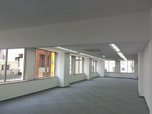 オフィス室内参考画像